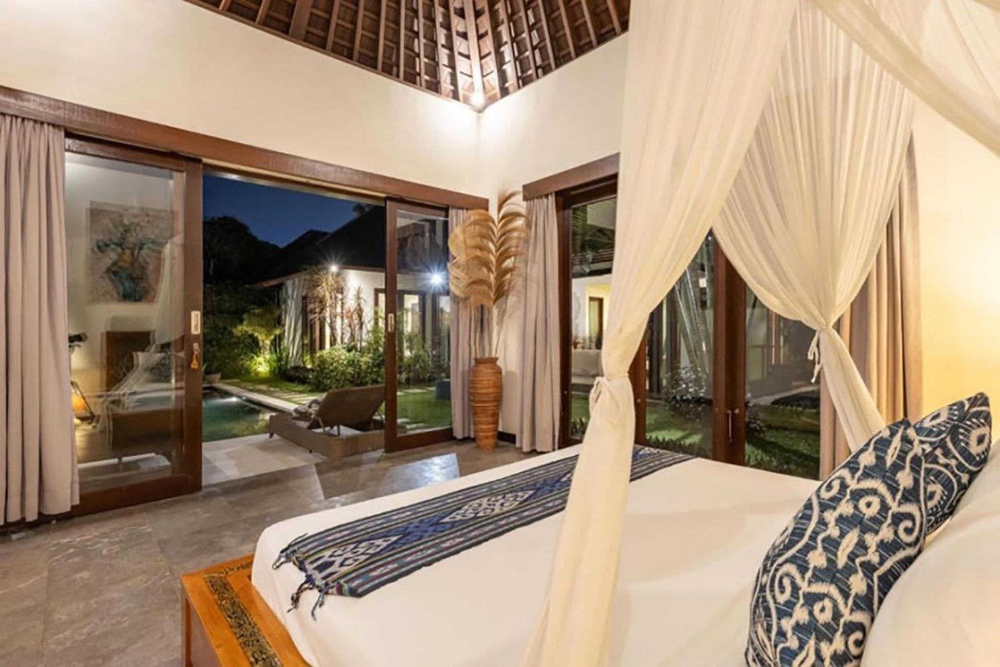 Villa Tiga Mangga By Optimum Bali Villas 塞米亚克 外观 照片