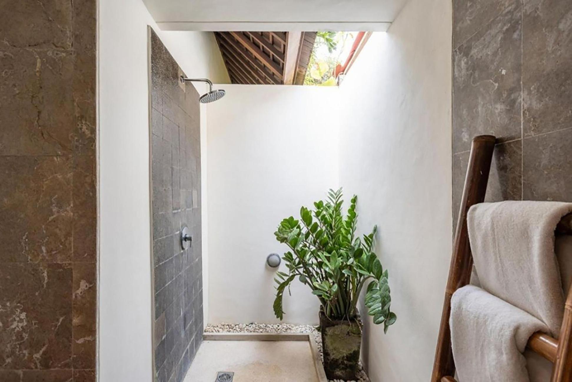 Villa Tiga Mangga By Optimum Bali Villas 塞米亚克 外观 照片