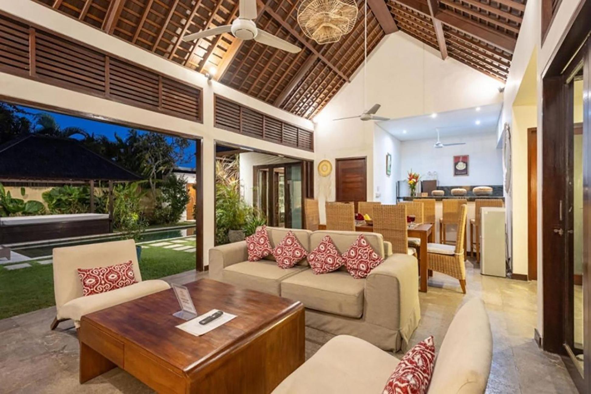 Villa Tiga Mangga By Optimum Bali Villas 塞米亚克 外观 照片
